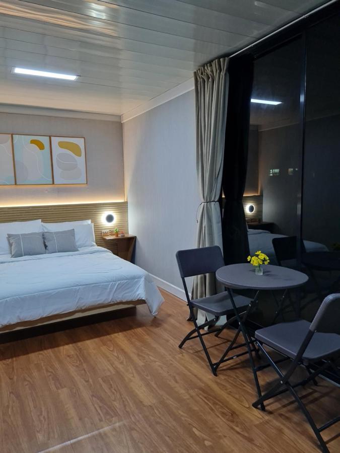 Ooni Hostel 몰볼 외부 사진